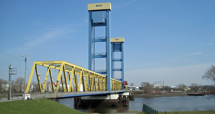 Kattwyk-Hubbrücke