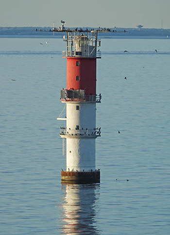Leuchtturm in der Zufahrt nach Helsinki Leuchtturm Helsinki