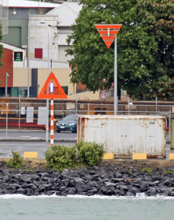 Richtfeuer Port of Burnie Richtfeuer Port of Burnie