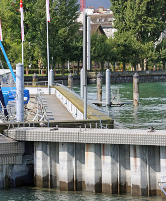 Leuchtfeuer am Segelhafen Rorschach