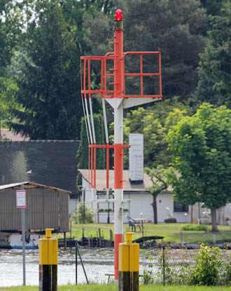 Leuchtfeuer Flakenfließ Leuchtfeuer "Dämeritzsee - Flakenfließ"