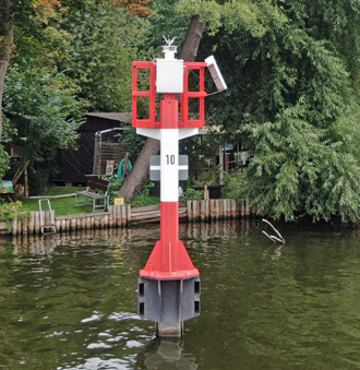 Langer See: Leuchtfeuer Nr. 10 Langer See: Leuchtfeuer Nr. 10
