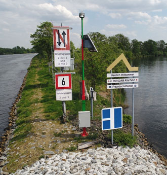 Leuchtfeuer am Sacrow-Paretzer-Kanal