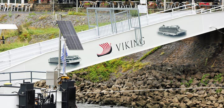 Anleger Weiße Flotte in Bad Honnef Königswinter Viking-Anleger