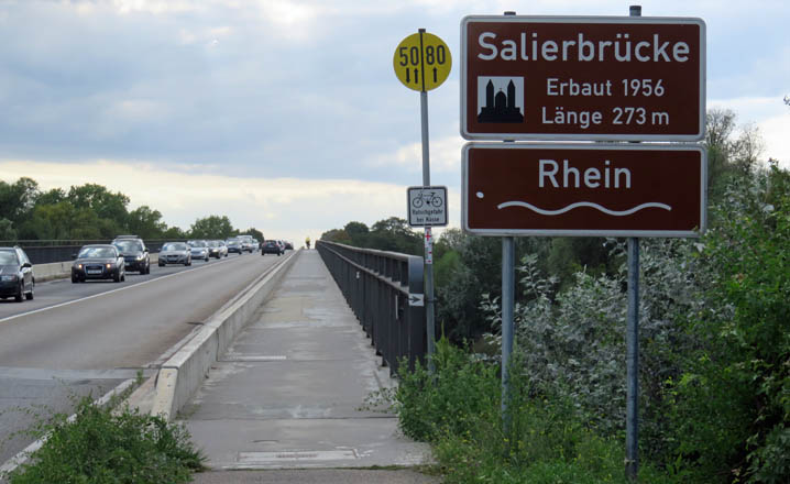 Salierbrücke am Oberrhein