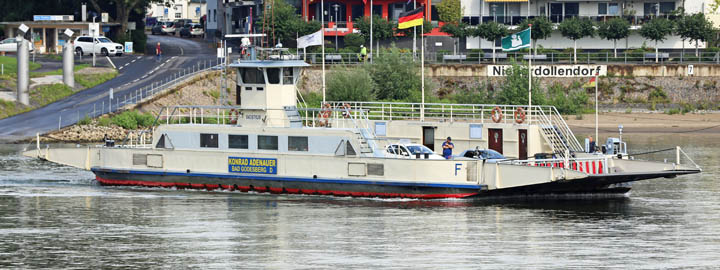 Rheinfähre Konrad Adenauer
