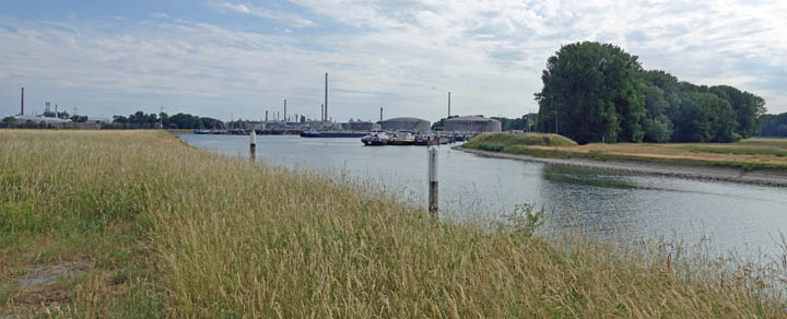 Ölhafen Karlsruhe
