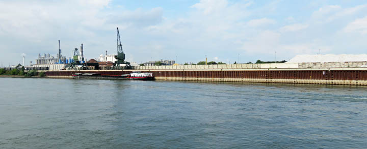 Godorfer Hafen in Wesseling