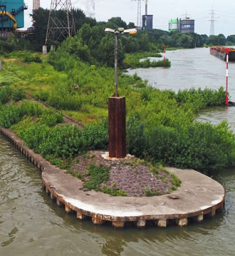 Leuchtfeuer am Industriehafen Hüttenheim Leuchtfeuer Hüttenheim
