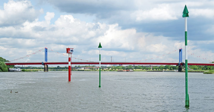 Einfahrt in die Ruhr Ruhreinfahrt