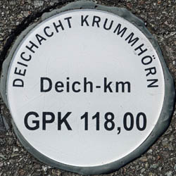 Generalplankilometer am Emdener Deich