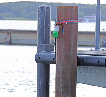 Maasholm Fischereihafen Backbord