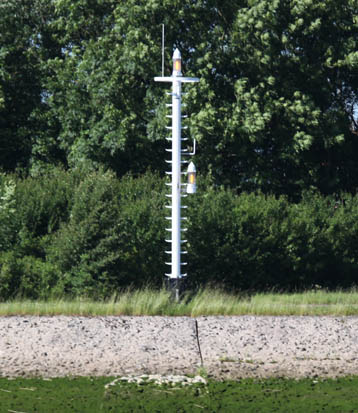 Uferfeuer Weser B1304.001