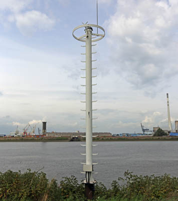 Uferfeuer Weserkilometer 7,85 Südwest