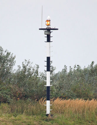 Oberfeuer Schlagen Oberfeuer Schlagen