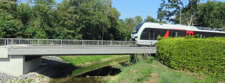Neue Bahnbrücke über die Issel Bahnbrücke über die Issel