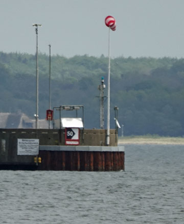 Hafeneinfahrtsfeuer am Kranzfelder Hafen in Eckerförde Kranzfelder Hafen