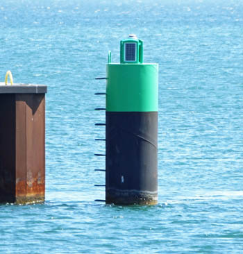 Molenfeuer Nord am Port Mukran Molenfeuer Mukran Port