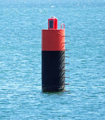Molenfeuer Süd am Port Mukran Molenfeuer Mukran Port Süd