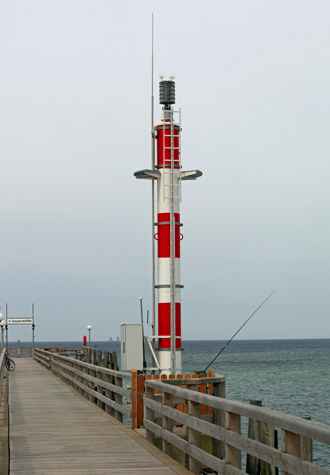 Sektorenfeuer auf der Seebrücke Wustrow Sektorenfeuer Wustrow