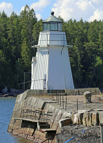 Leuchtturm Hällekis