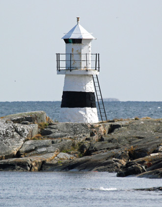 Leuchtturm Käringö Kummel