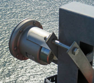 Strahler an der Tjörnbron zur Brückenbeleuchtung Strahler an der Tjörnbron