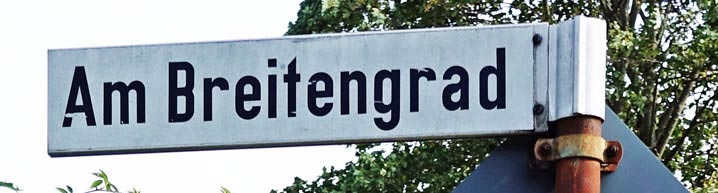 Straßenschild 'Am Breitengrad' in Dreieichenhain Straßenschild Am Breitengrad