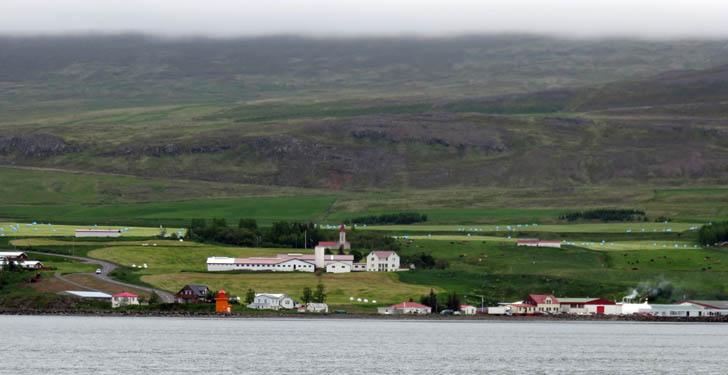 Zufahrt nach Akureyri Akureyri
