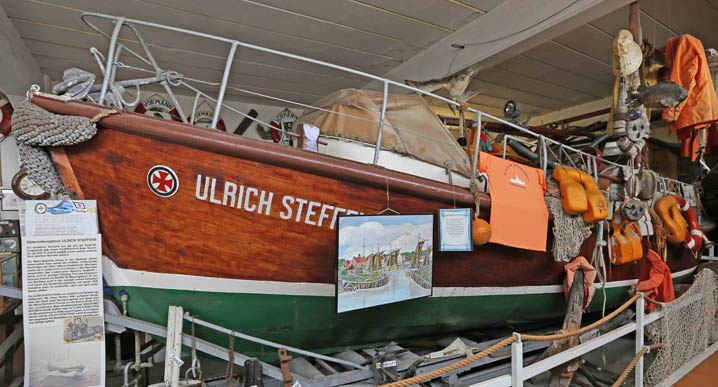 Motorrettungsboot ULRICH STEFFENS Motorrettungsboot ULRICH STEFFENS
