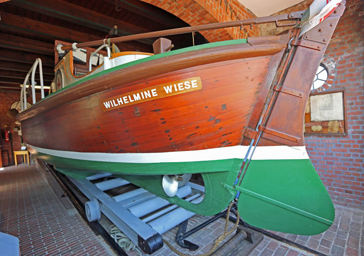 Motorrettungsboot WILHELMINE WIESE Motorrettungsboot WILHELMINE WIESE